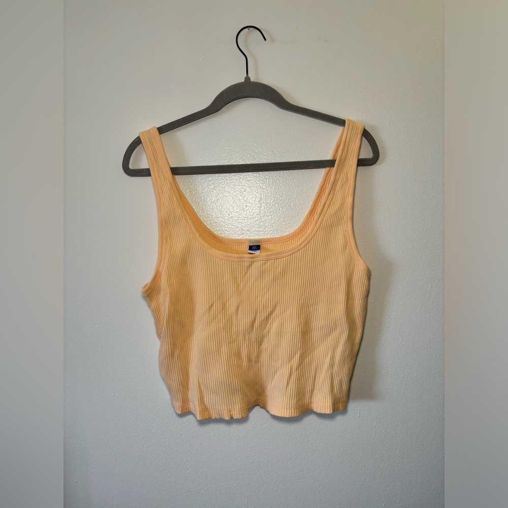 Old Navy Cropped Ribbed Tank Top
